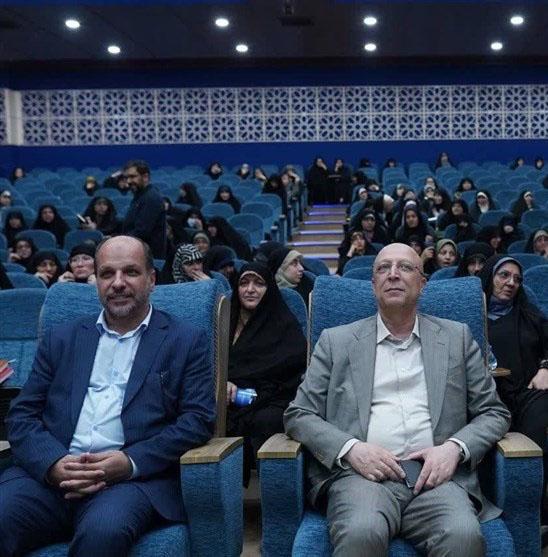 نخستین دوره ملی آموزش بانوان راوی پیشرفت در دانشگاه جامع امام حسین(ع) برگزار شد